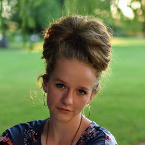 Meet your Posher, Lissa